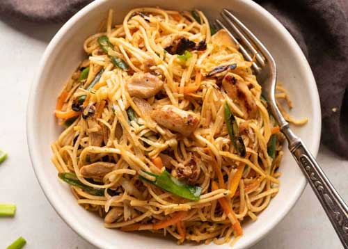 Chicken Chow Mein Noodles
