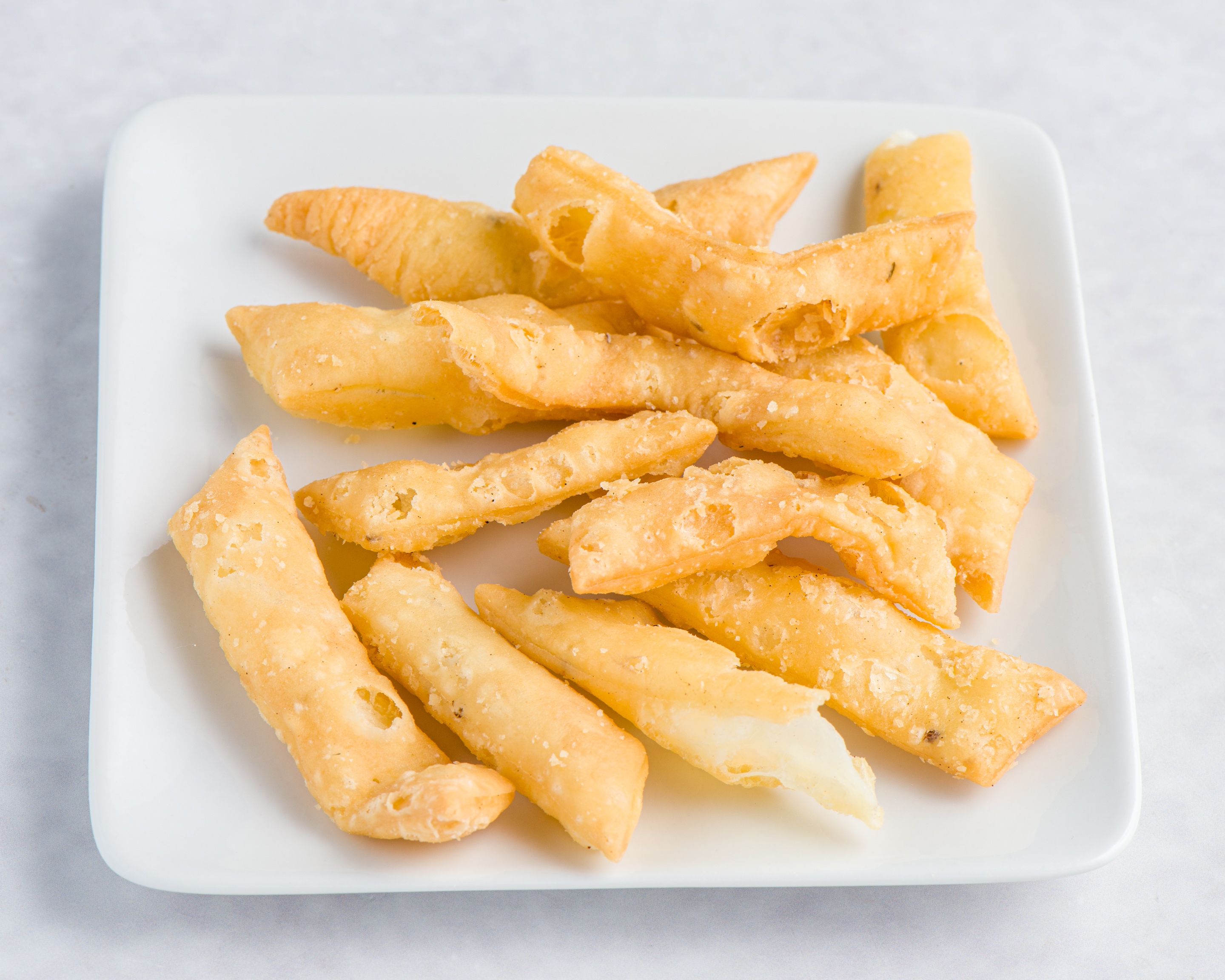 Muttery (Namak Paray)
